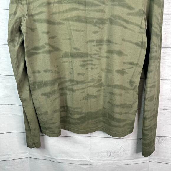 Pact Womens size Medium Organic Cotton V Neck Long Sleeve Top Camo Shirt - Picture 6 of 9